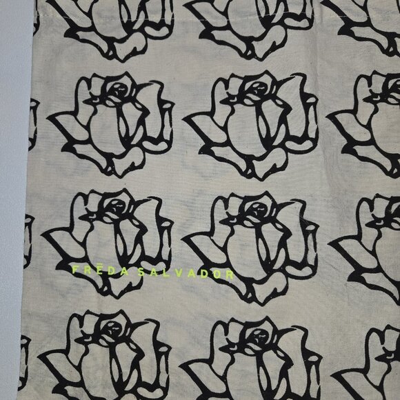 13 x 17" Freda Salvador Tote Bag Rose Floral Print Cream Black Linen Shop Rose U - Picture 2 of 6
